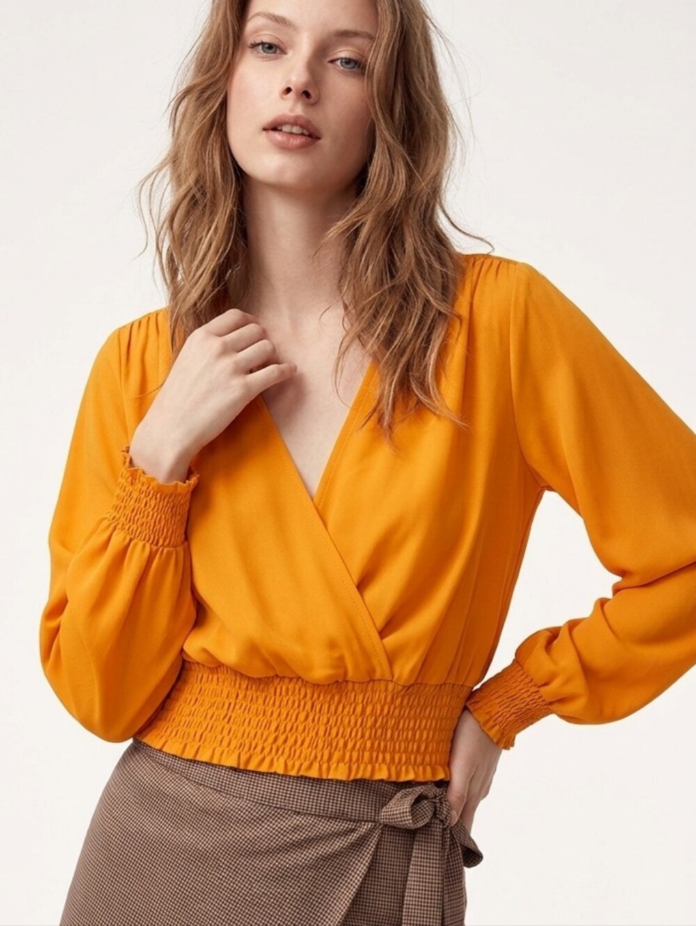 Aritzia Wilfred Reign Smocked Crepe Wrap Blouse Small Fall Office Bohemian